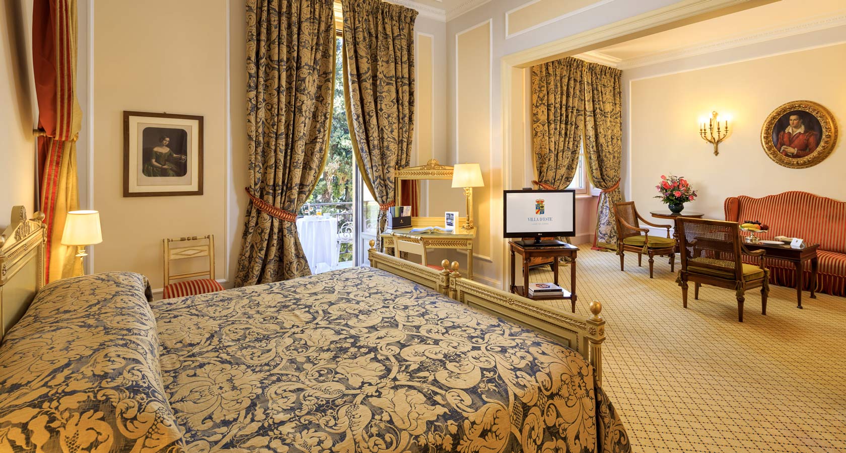 Discover the rooms of Villa D'Este for your stay on Como Lake