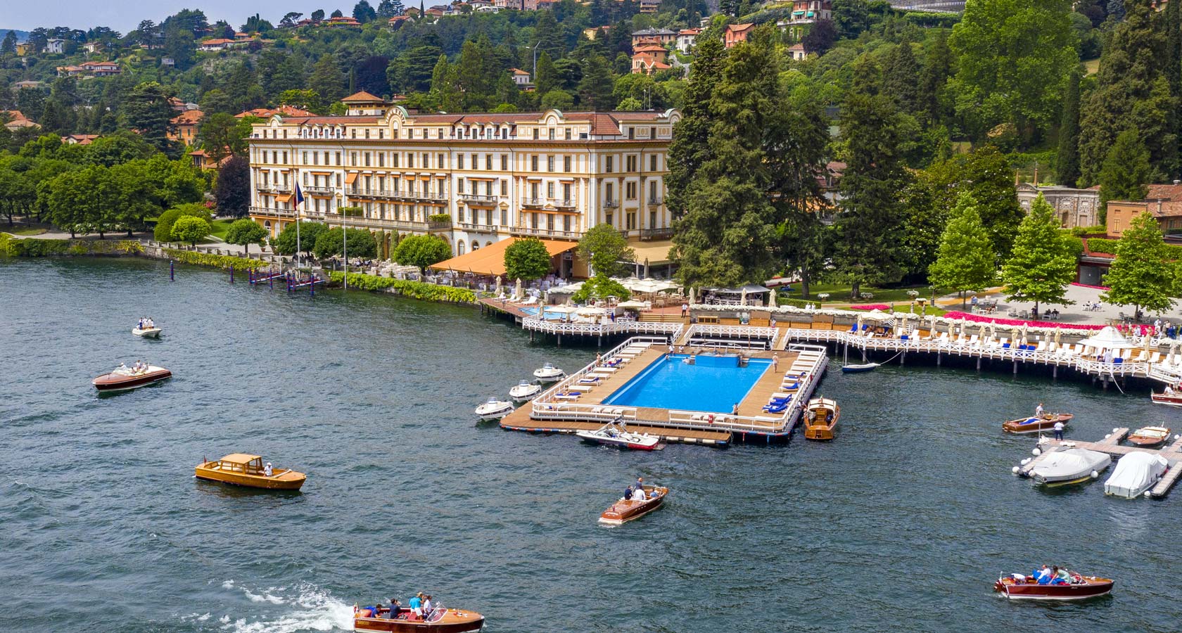 For your stay on Como Lake choose the 5-star hotel Villa D'Este